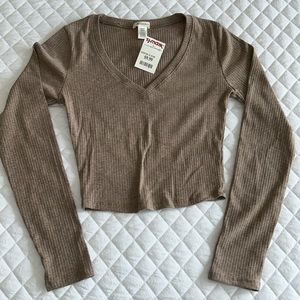 Bozzolo, beige, long sleeve shirt. Size medium.